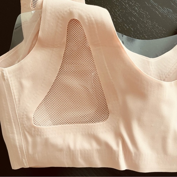 SHEIN Seamless Bra Size Medium Pink NWOT in Orig. Package - Picture 7 of 13